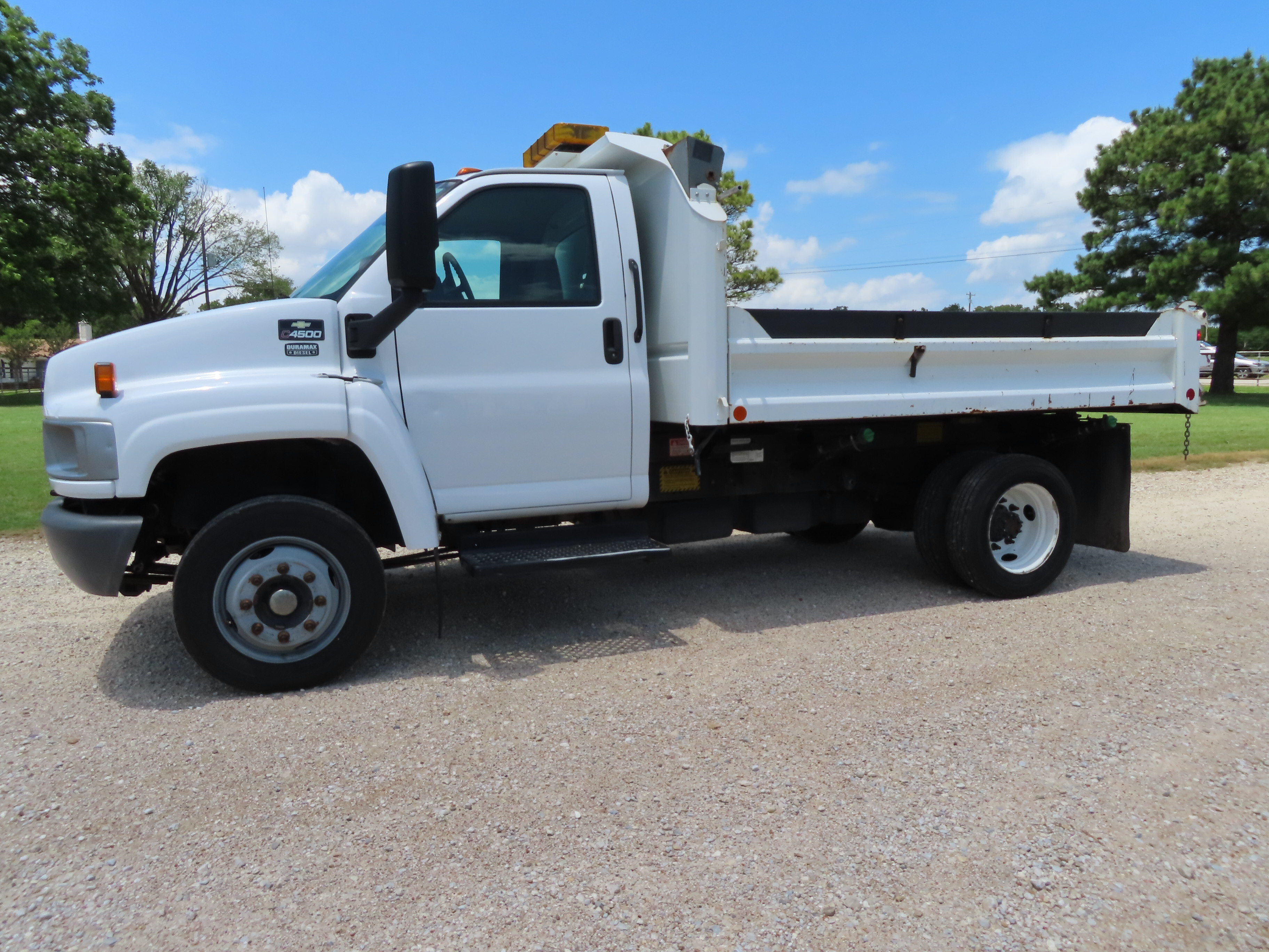 2008 CHEVROLET C4500 in Burleson, TX