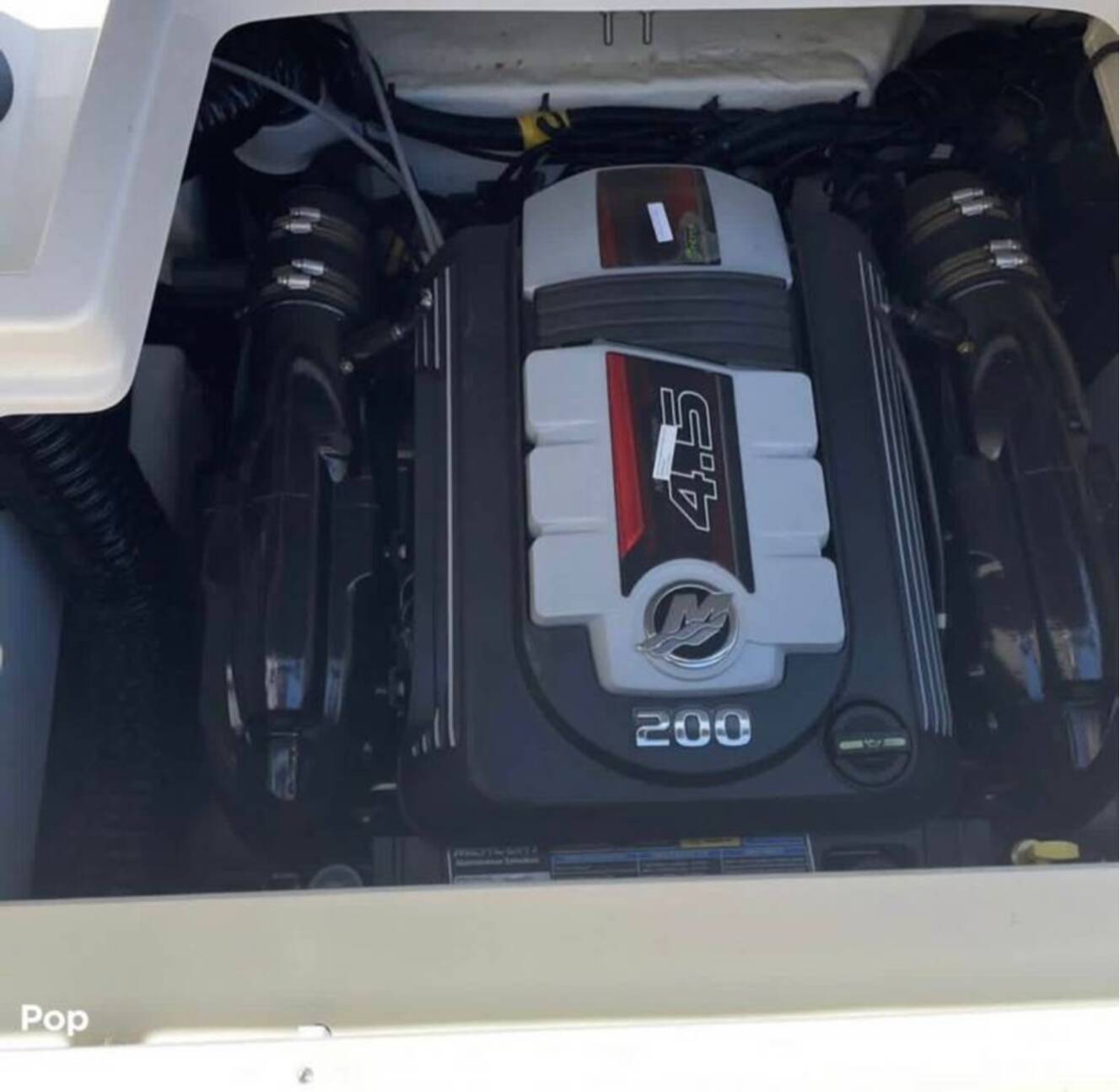 A photo of this 2022 Sea Ray SPX 190