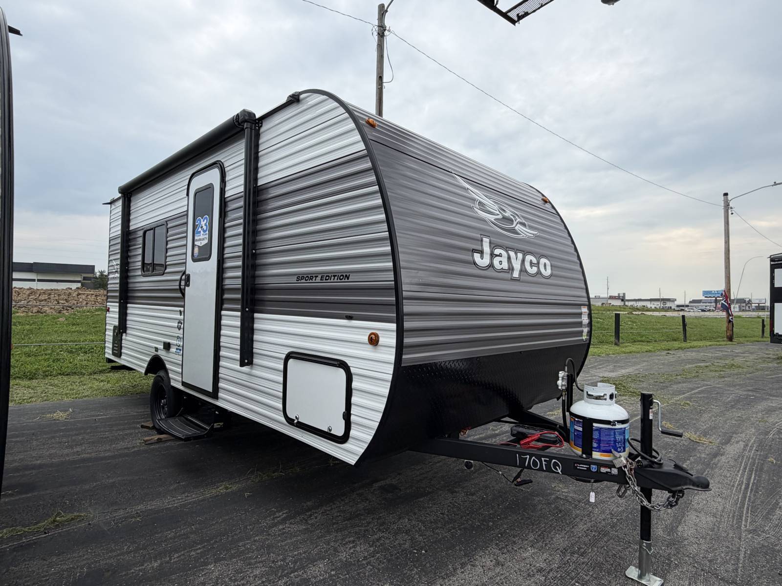 2027 Jayco JAY FLIGHT 170FQ SPORT EDITION in grain valley MO