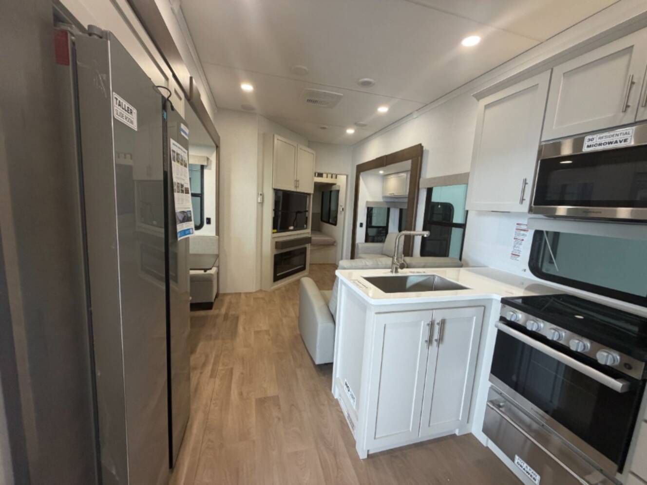 A photo of this 2027 Alliance Rv Avenue 38DBL