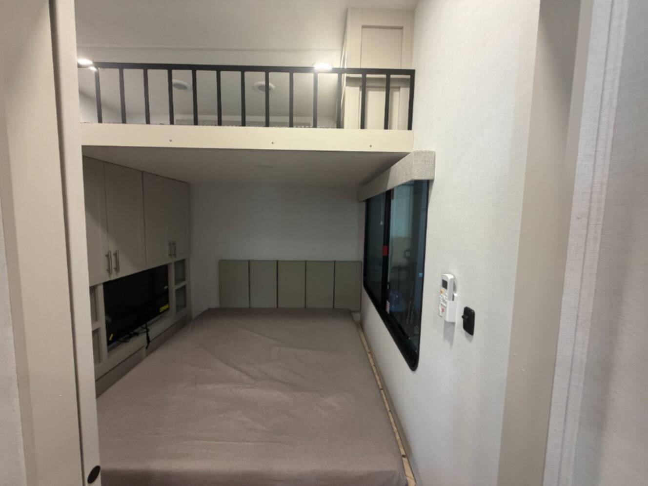 A photo of this 2027 Alliance Rv Avenue 38DBL