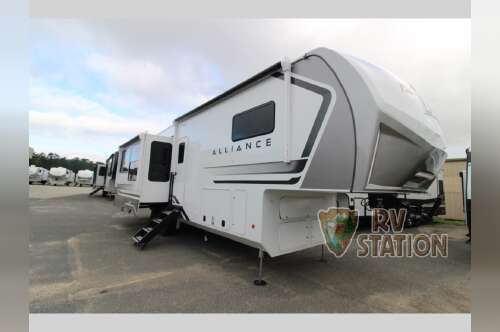 2027 Alliance Rv Paradigm 310RL in nacogdoches TX