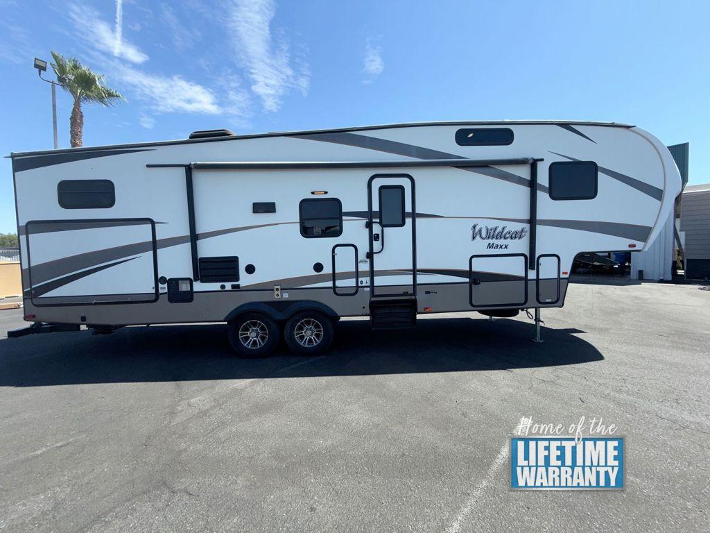 2017 Forest River Rv Wildcat Maxx 312BHX in bakersfield CA