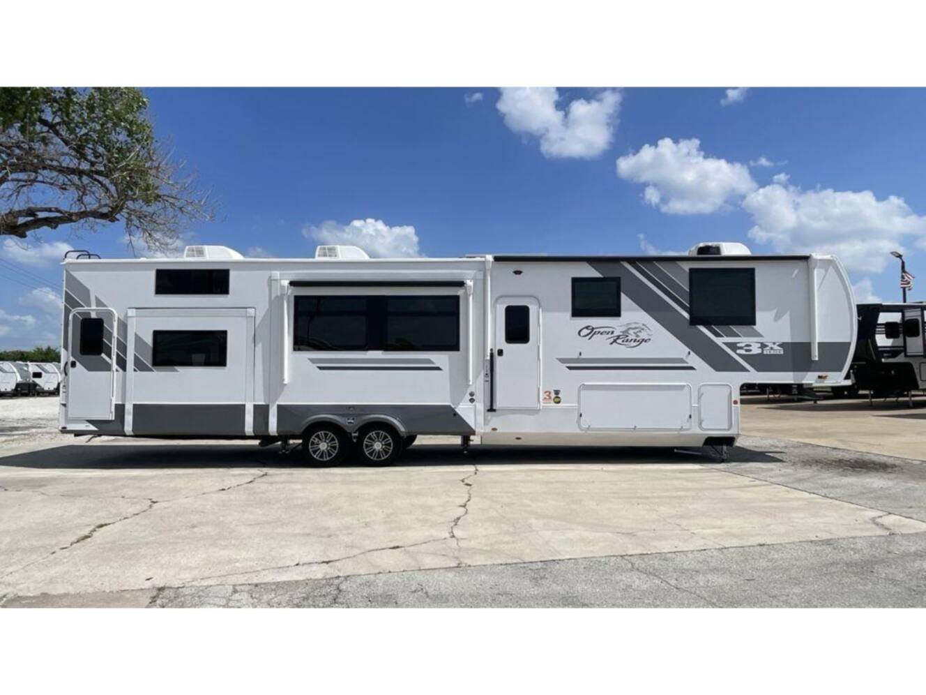 A photo of this 2026 Highland Ridge Rv Open Range 3X 393TBR