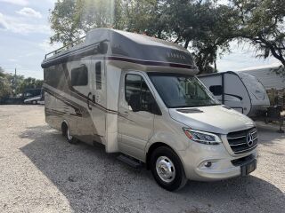 2024 TIFFIN MOTORHOMES WAYFARER 25 RW