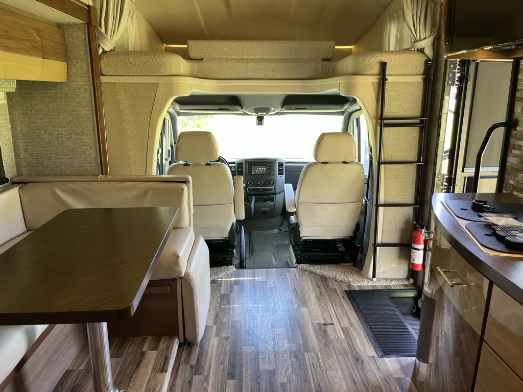 2017 Winnebago View 24J in titusville FL