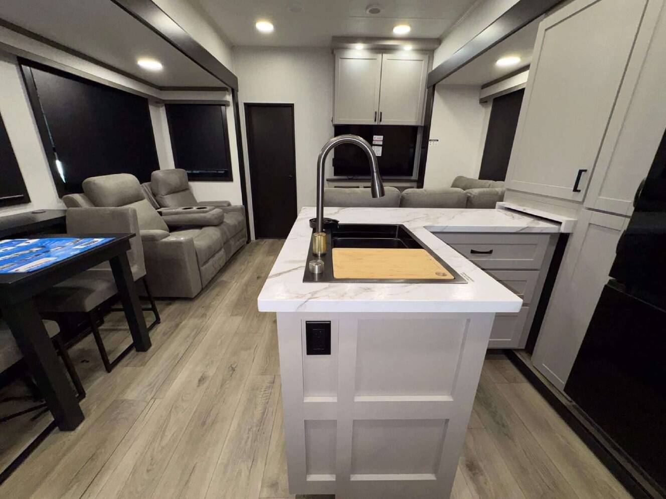 A photo of this 2026 Jayco Seismic 395
