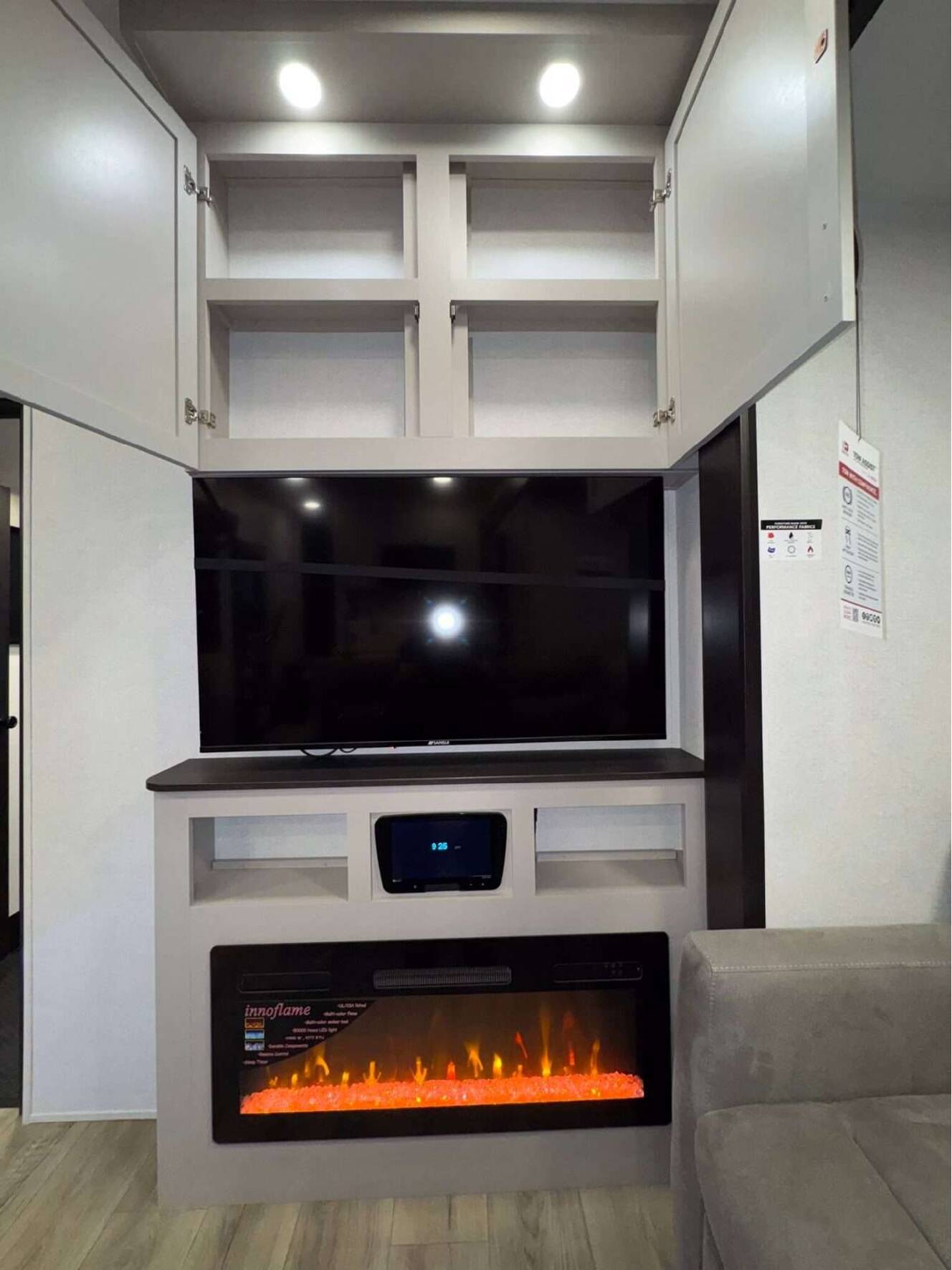 A photo of this 2026 Jayco Seismic 395