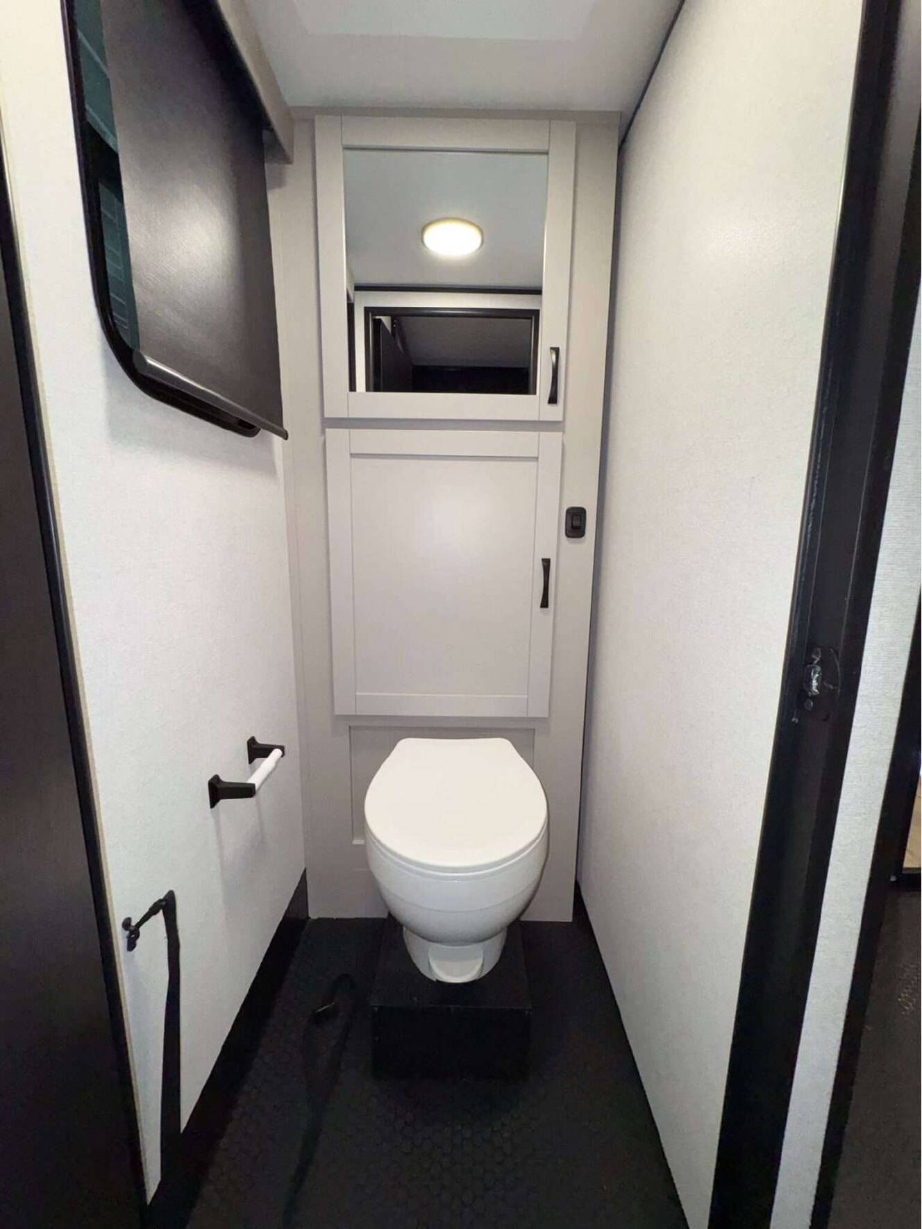 A photo of this 2026 Jayco Seismic 395