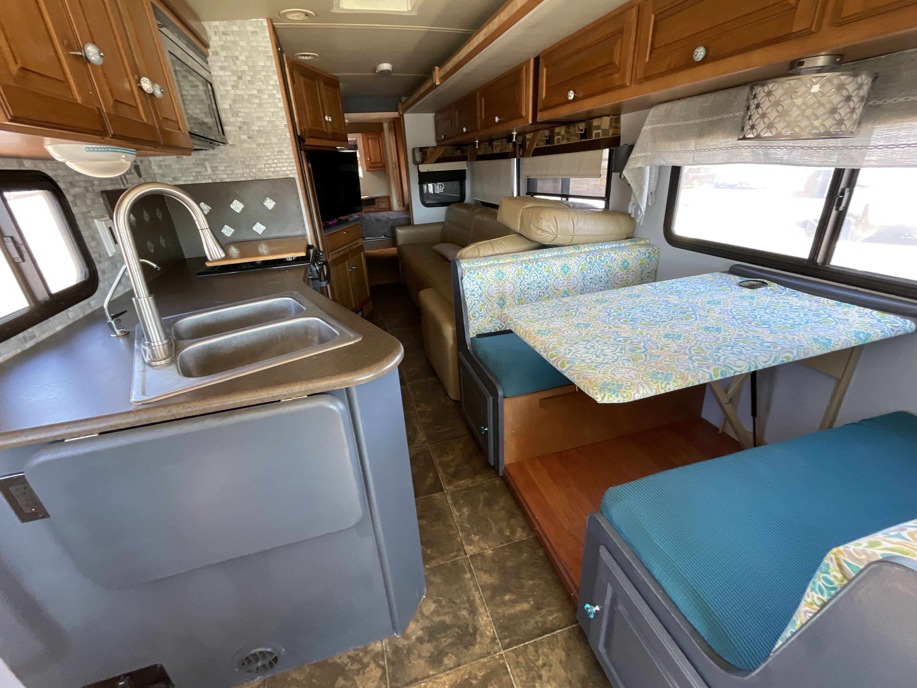 2012 Itasca SUNSTAR 35F in windham ME