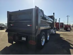2014 PETERBILT 388