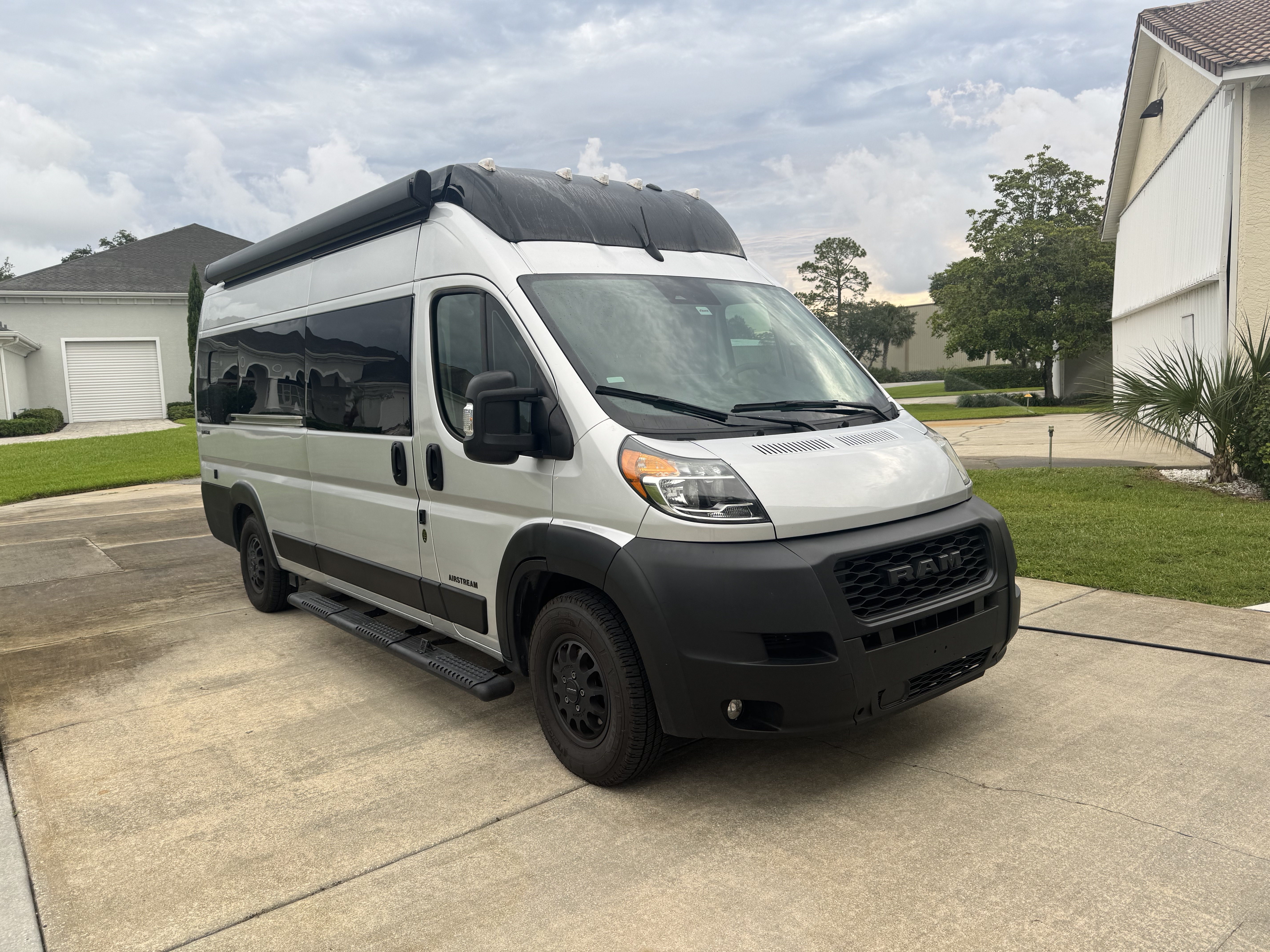 2023 Airstream RANGELINE BASE RV