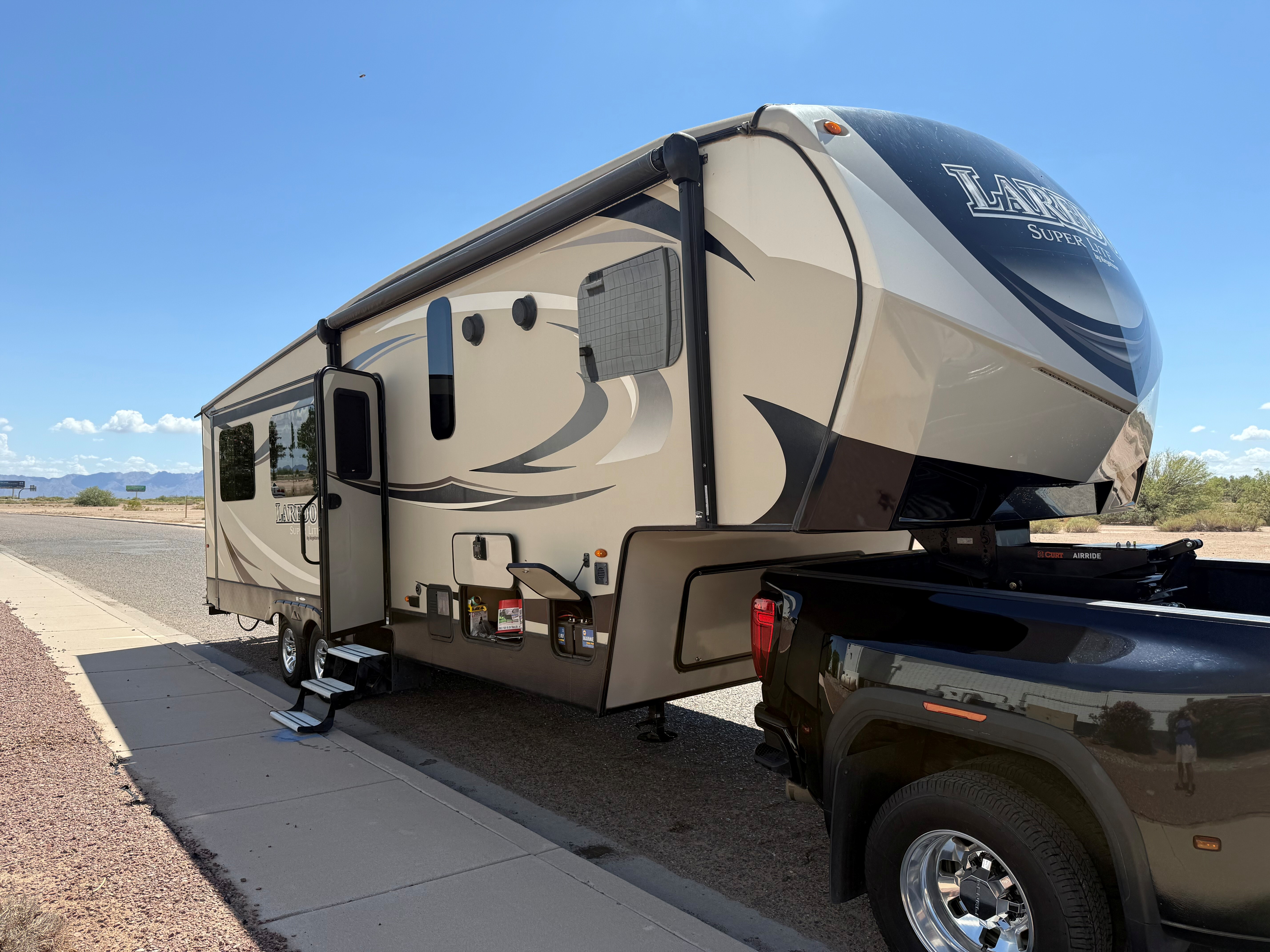 2017 Keystone LAREDO SUPER LITE 297SRE RV