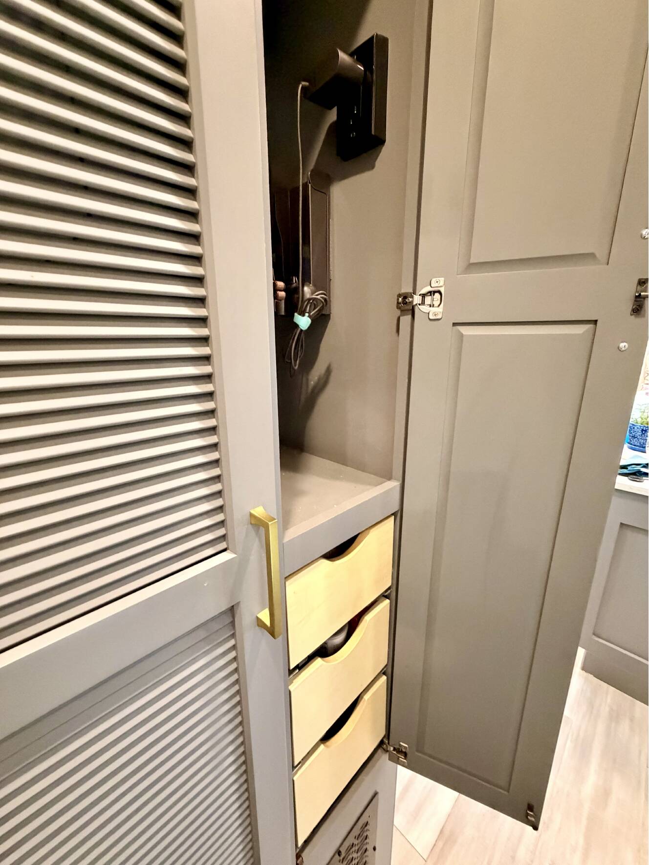 A photo of this 2021 Luxe ELITE 44 FL