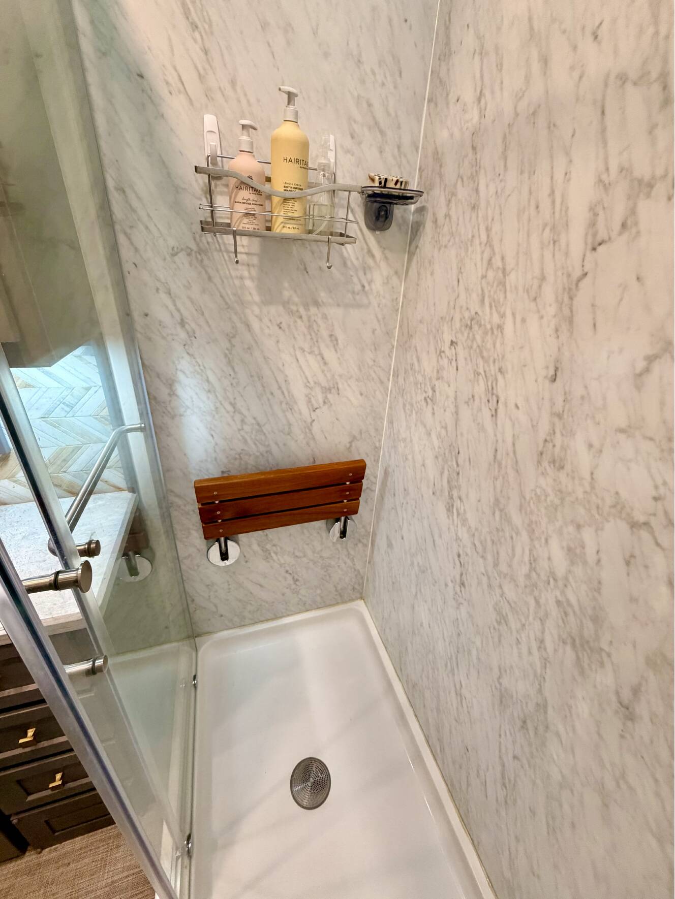 A photo of this 2021 Luxe ELITE 44 FL