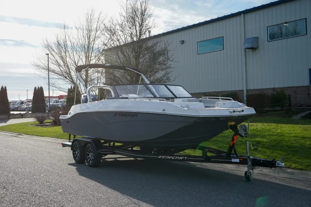 2025 Starcraft SVX 210 in