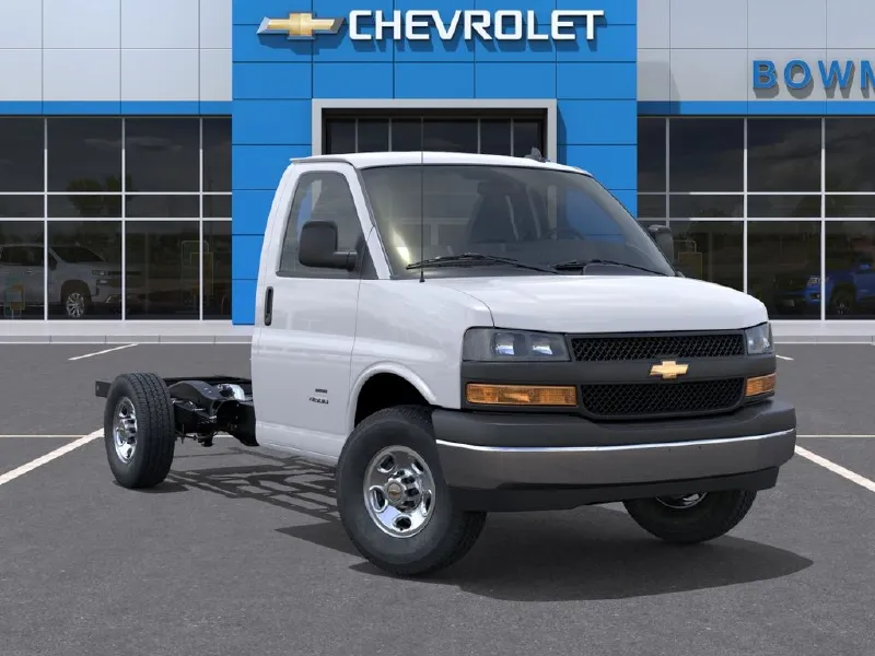 2026 CHEVROLET Express 3500