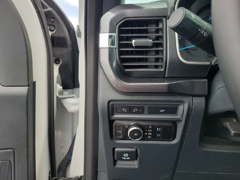 2023 FORD F150