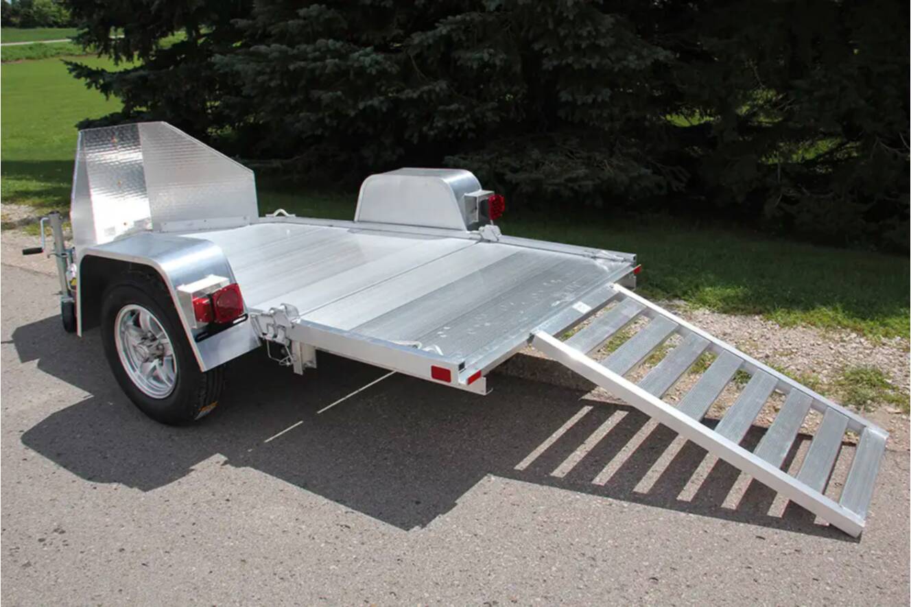 A photo of this 2024 Aluma Mc1f