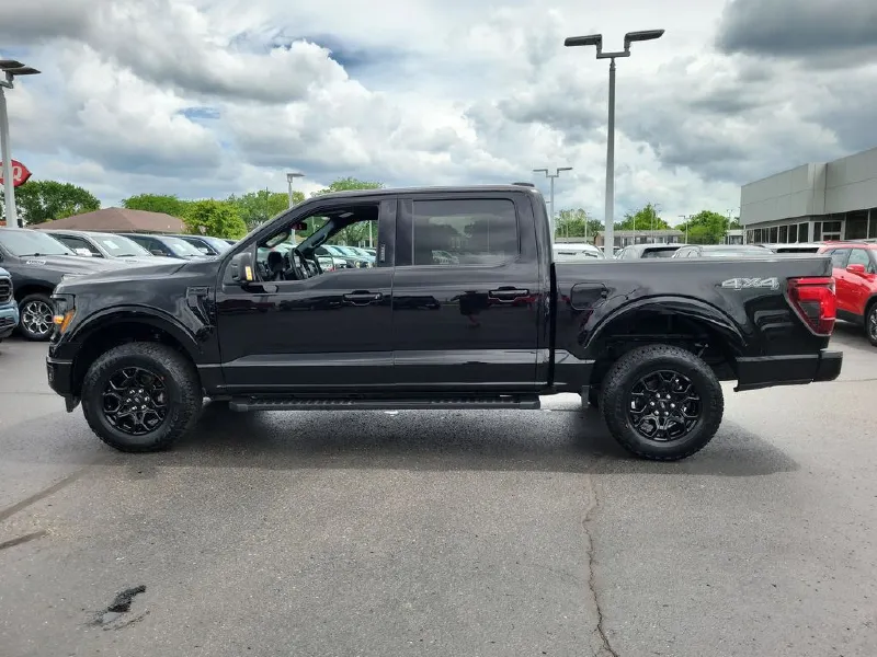 2024 FORD F150