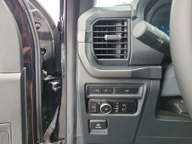 2024 FORD F150