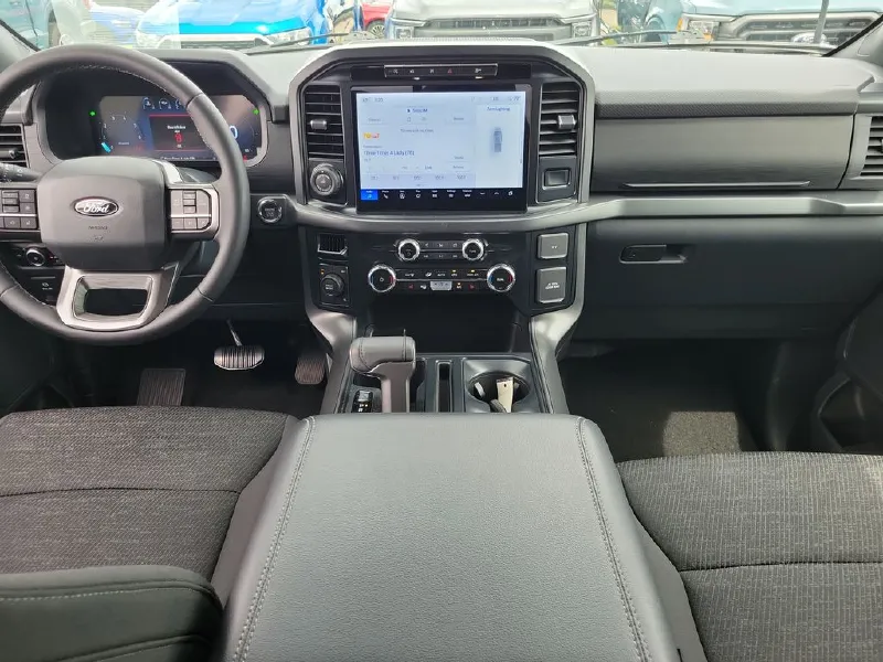 2024 FORD F150