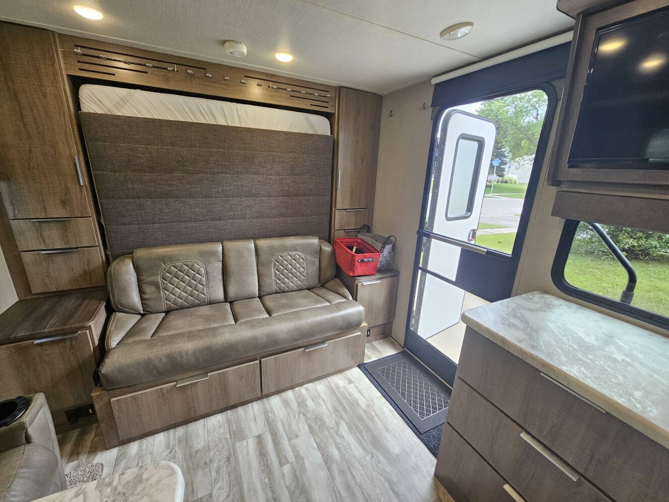 A photo of this 2020 Grand Design IMAGINE XLS 17MKE