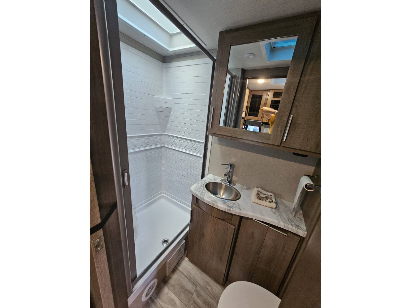A photo of this 2020 Grand Design IMAGINE XLS 17MKE