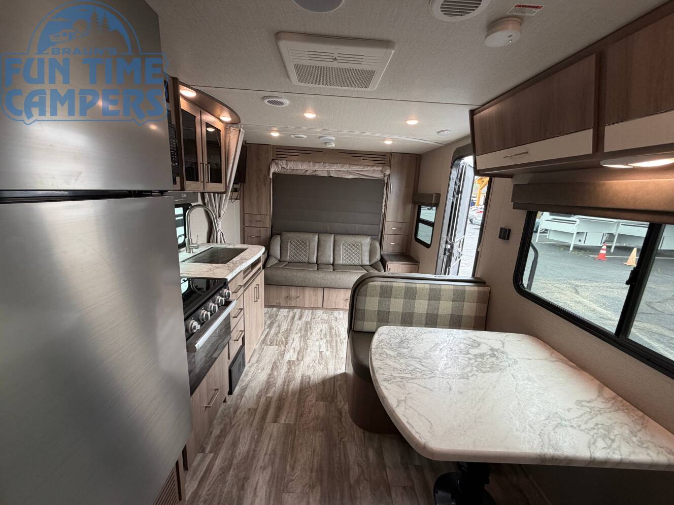 A photo of this 2022 Grand Design IMAGINE XLS 21BHE