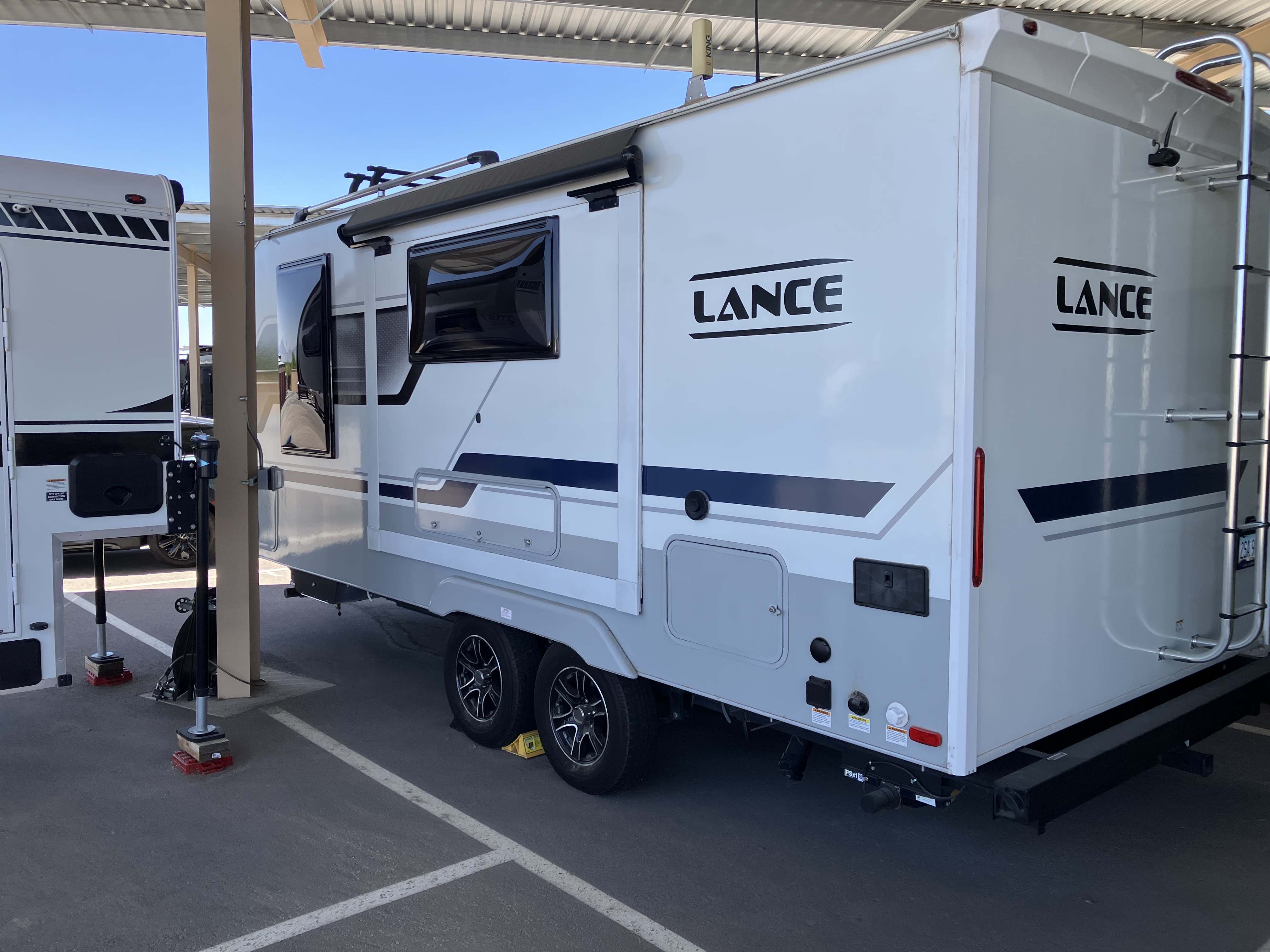 2023 Lance 1985 Travel Trailer in green valley AZ