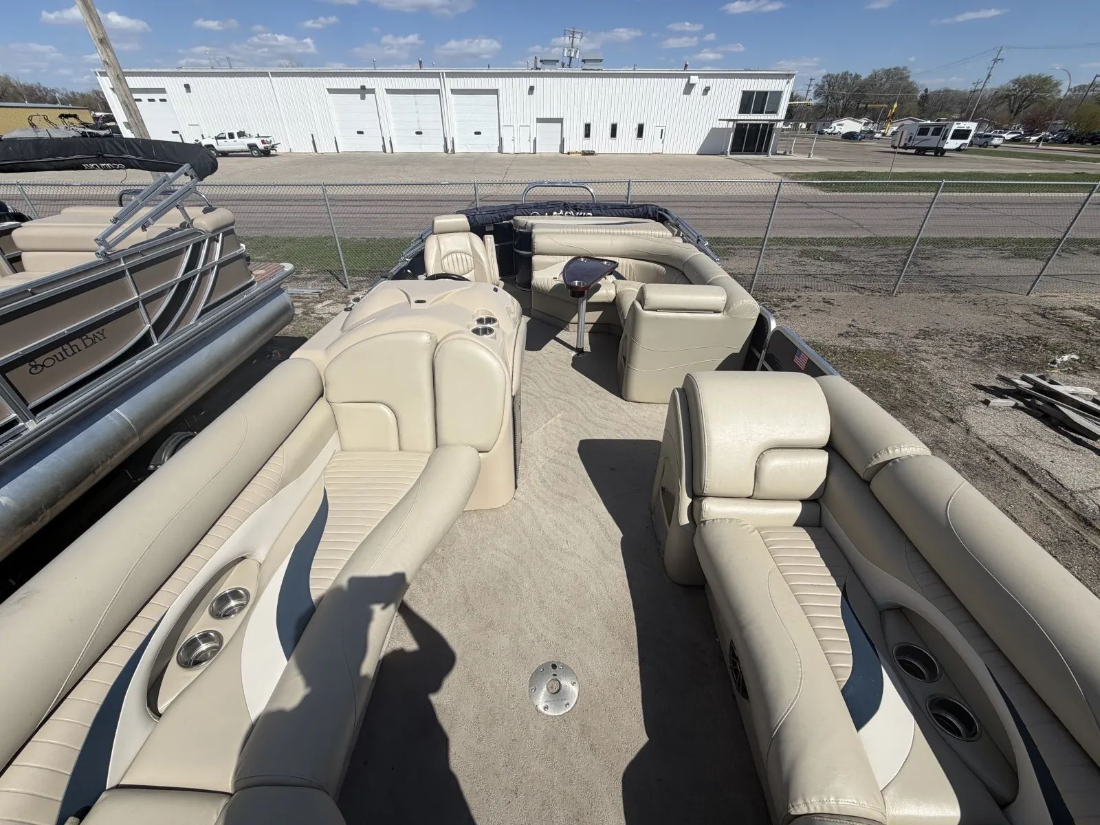 2012 Starcraft LIMITED 236 115HP BUNK TRAILER in fargo ND