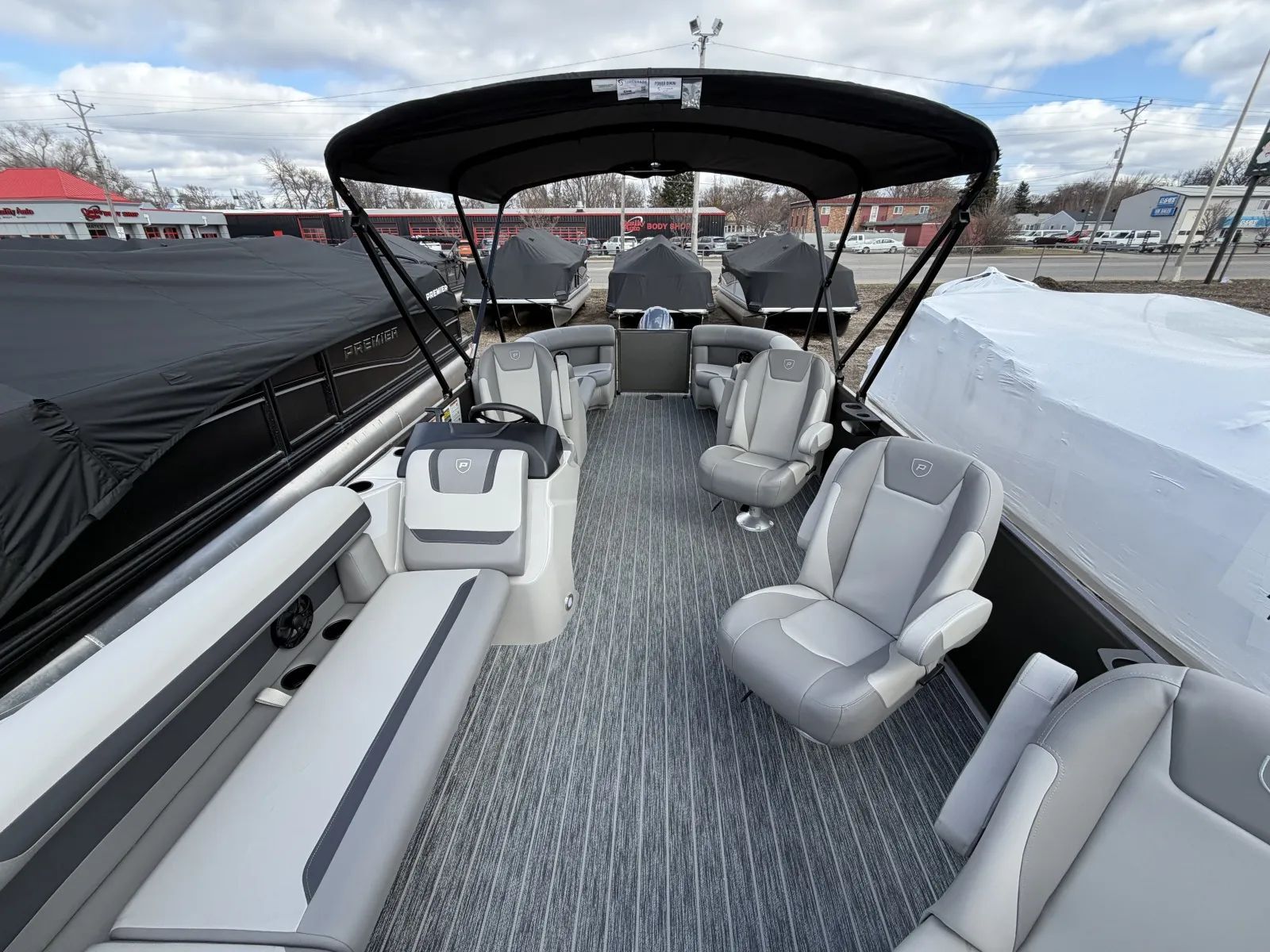2026 Premier SUNSCAPE 200 RF 90HP BUNK TRAILER XLC - CL in fargo ND