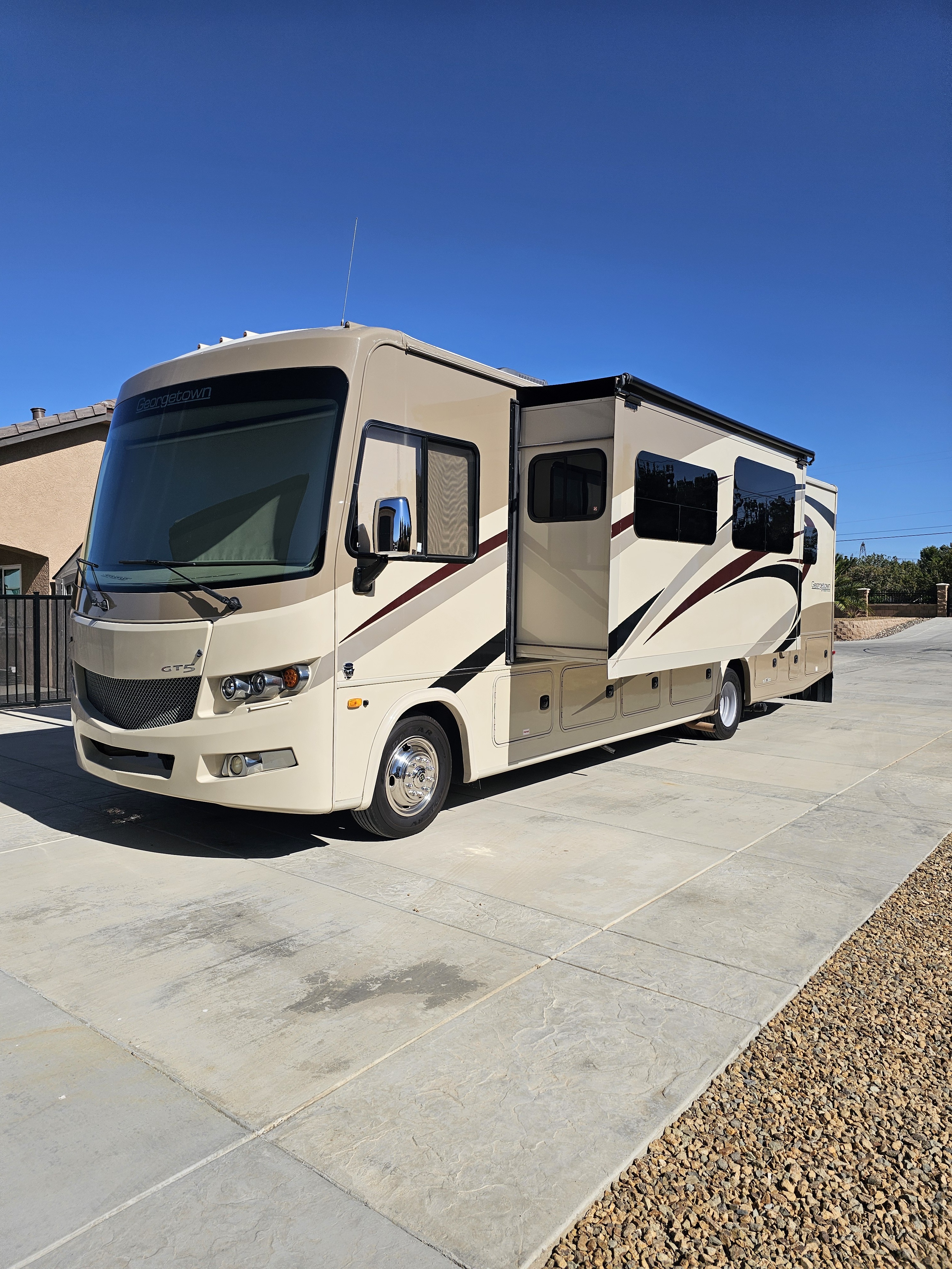 2017 Forest River GEORGETOWN 5 SERIES 31L5 RV