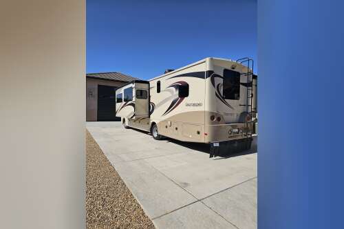 2017 Forest River GEORGETOWN 5 SERIES 31L5 in hesperia CA