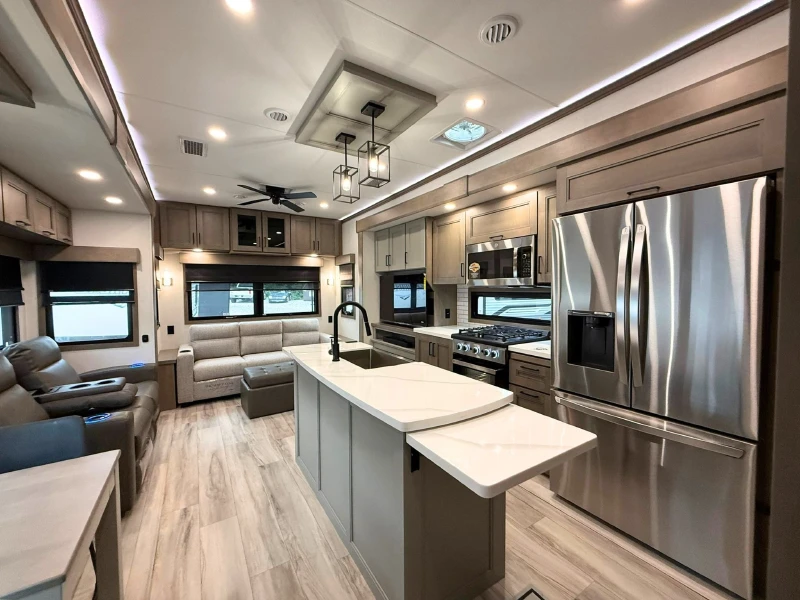 2026 KZ RV Durango Gold G366FBQ