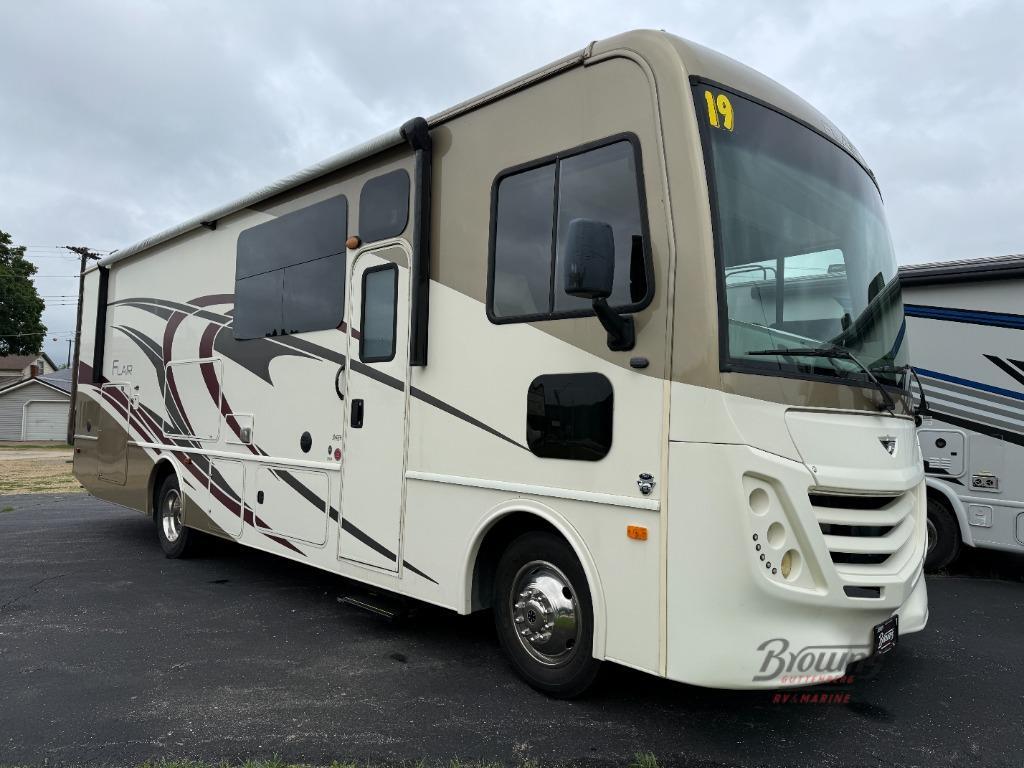 2020 Fleetwood Rv Flair 29M in guttenberg IA