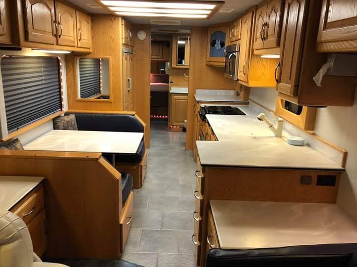 1996 Country Coach AFFINITY 40 RV