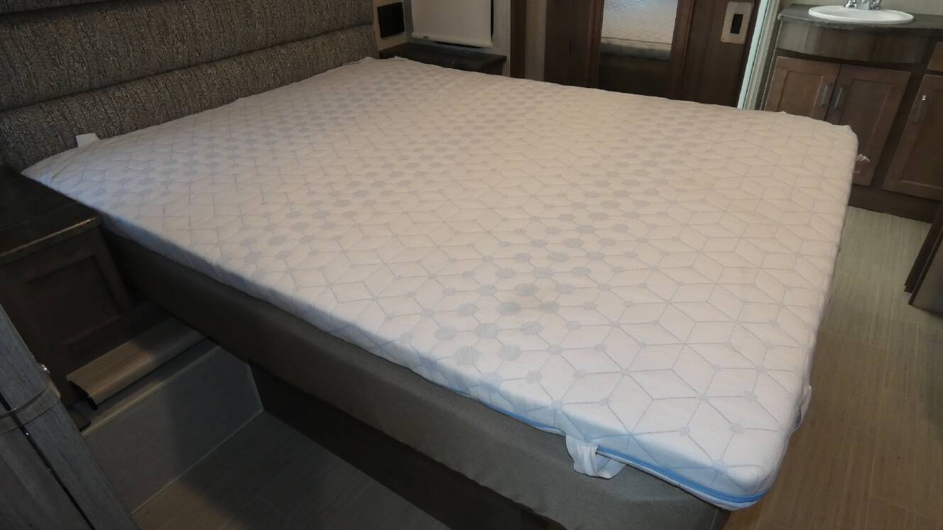 A photo of this 2022 Winnebago ADVENTURER 35F