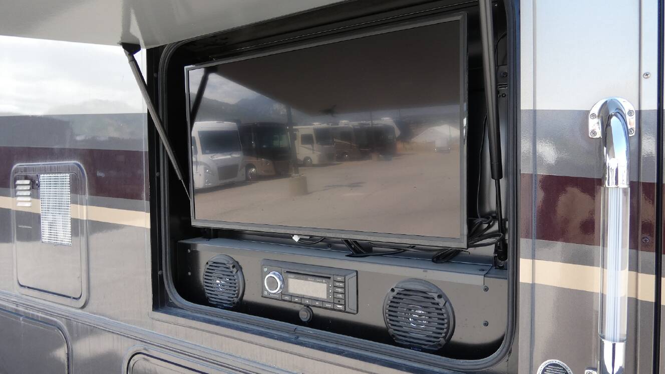 A photo of this 2022 Winnebago ADVENTURER 35F