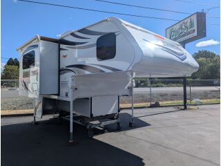 2016 LANCE 855S TRUCK CAMPER