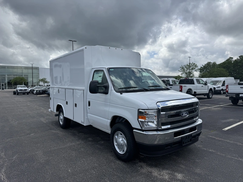 2027 FORD ECONOLINE