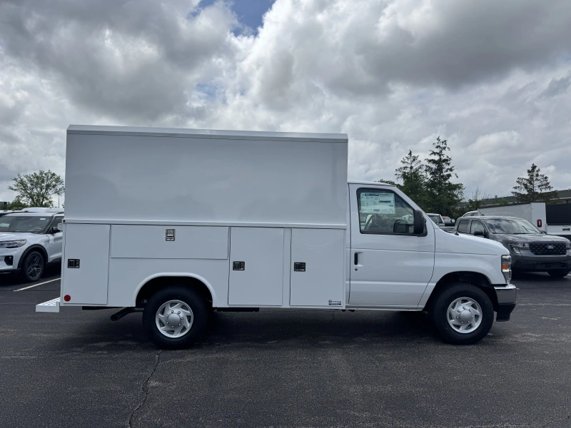 2027 FORD ECONOLINE