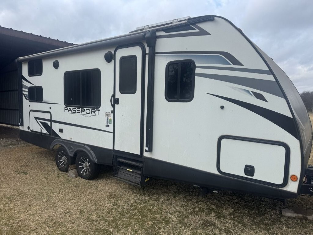 2022 Keystone PASSPORT SL 219BH in cameron TX