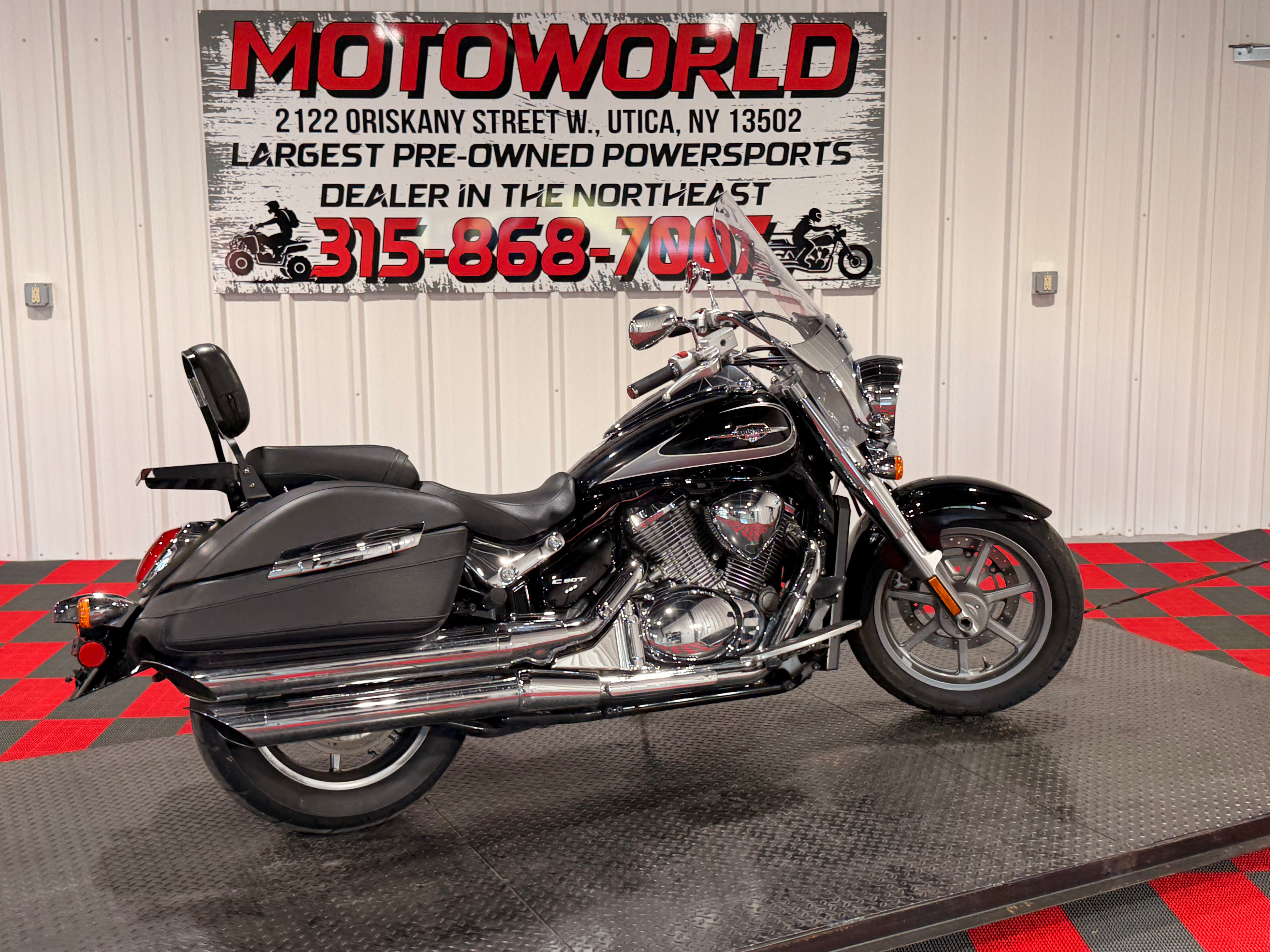 2018 Suzuki Boulevard C90T C90T in Utica, NY