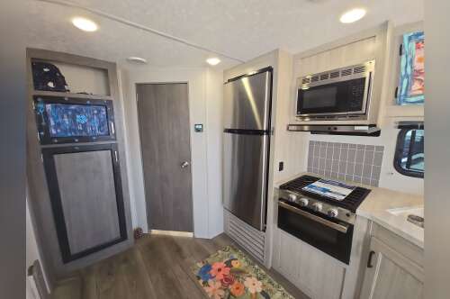 2025 Coachmen Catalina Legacy Edition 283EPIC in santee CA