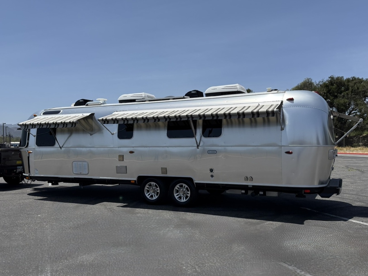 2020 Airstream CLASSIC 33FB in thousand oaks CA