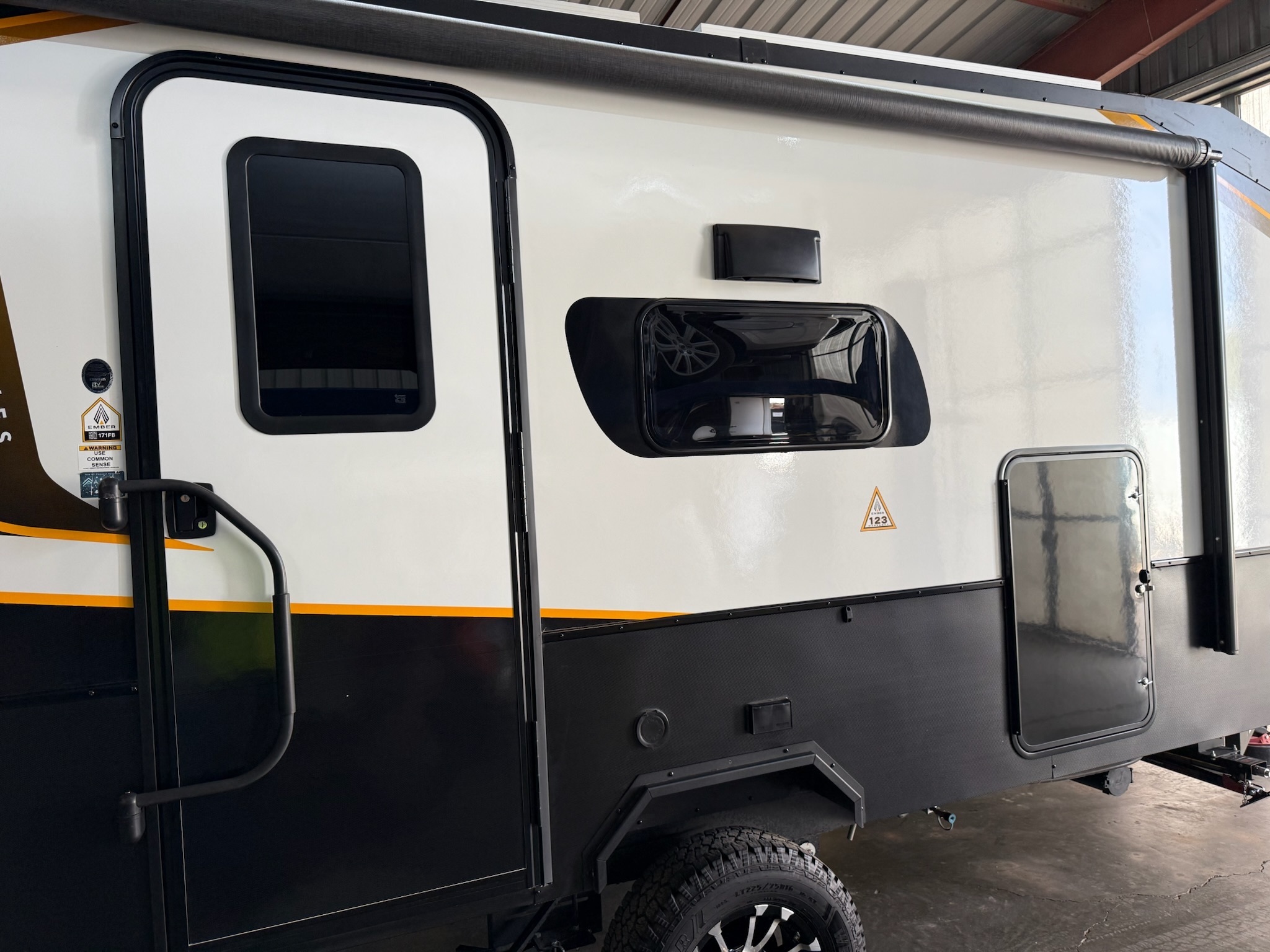 2023 Ember Rv 171fb in glendale AZ