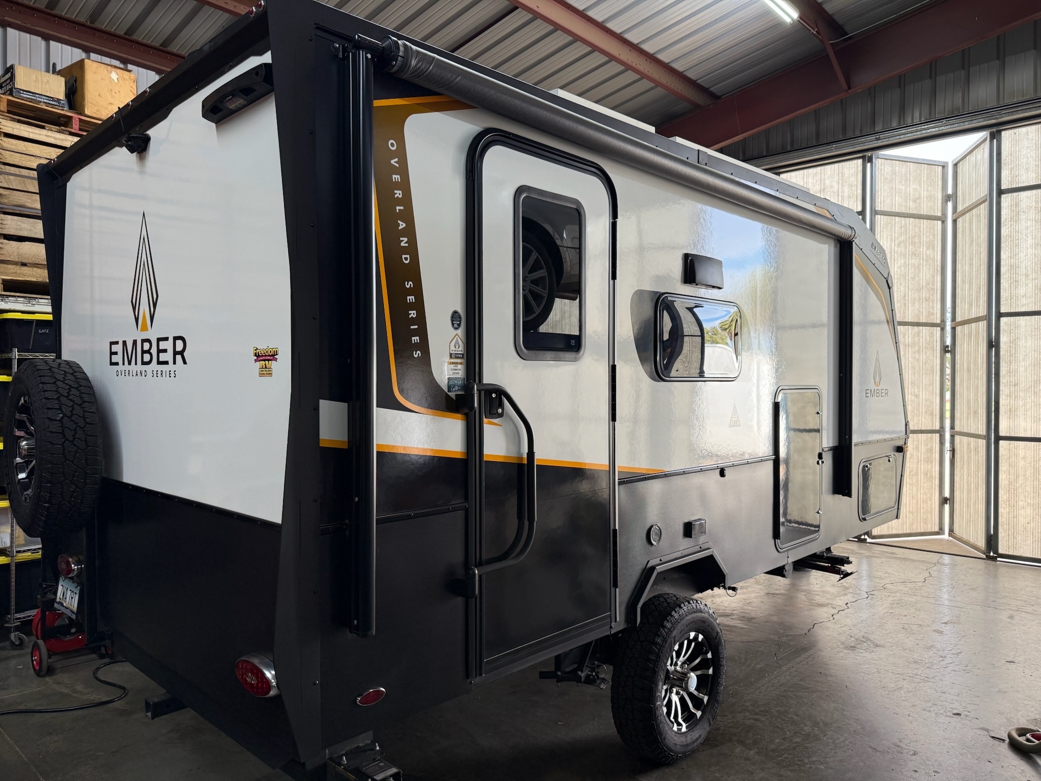 2023 Ember Rv 171fb in glendale AZ