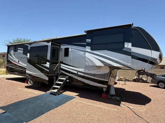 2022 Grand Design SOLITUDE 380FL RV