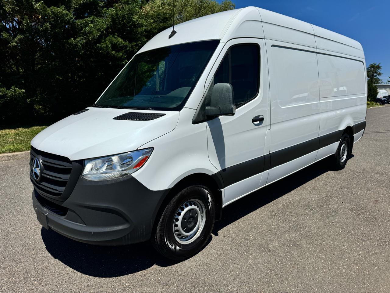 2022 MERCEDES-BENZ SPRINTER 2500 2500 in Vincentown, NJ